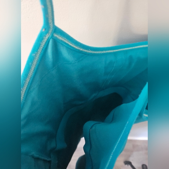 Lululemon Racerback Power Y Tank Top - Size 4 - Teal Blue - Picture 4 of 5